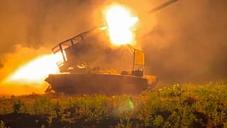 Un misil de largo alcance lamzado desde un vehículo ruso.