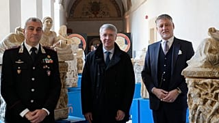 Italy recovers Etruscan artefacts worth €8 million bound for black market