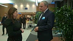 Ο γ.γραμματέας του ΑΚΕΛ μίλησε στο Euronews από τις Βρυξέλλες. 