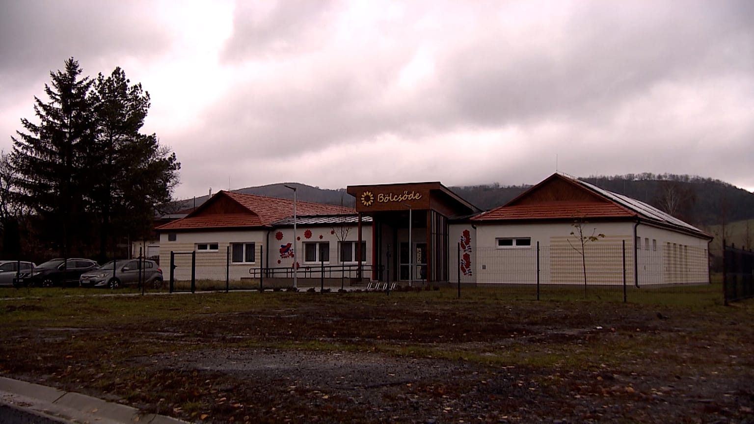 Kazár