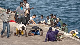 Imagen de un grupo de inmigrantes a su llegada a tierras españolas.