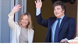 La premier italiana, Giorgia Meloni, incontra il presidente argentino, Javier Milei, alla Casa rosada, Buenos Aires, Argentina, 20 novembre 2024,