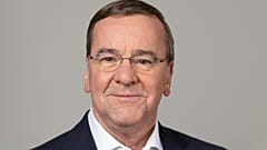 El ministro alemán de Defensa, Boris Pistorius, llega a una reunión del gabinete del gobierno alemán en la cancillería de Berlín, 9 de octubre de 2024.
