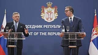Fico szlovák miniszterelnök Vucic szerb elnökkel, Belgrádban