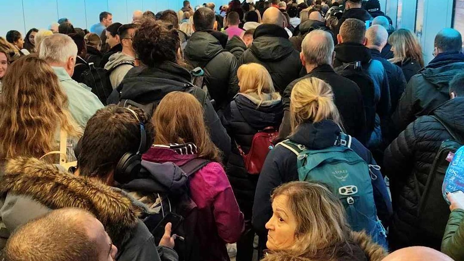 ΟΥΡΕΣ ΣΤΟ ΓΚΑΤΓΟΥΙΚ
