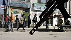 Afganistan'da bir güvenlik noktası (arşiv) 