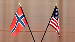 A norvég és az amerikai zászló