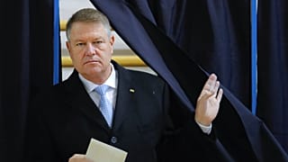 Klaus Iohannis leadta szavazatát a 2019-es elnökválasztáson
