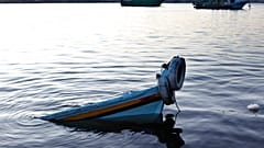 غرق زورق آلي نهر النيل في مدينة رشيد شمال مصر، السبت 5 ديسمبر 2009