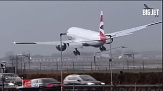 Pilot performs go-around at Heathrow Airport as powerful Storm Bert winds complicate landing