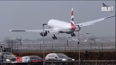 Pilot performs go-around at Heathrow Airport as powerful Storm Bert winds complicate landing
