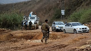 Távoznak az izraeli határról a Hezbollah emberei