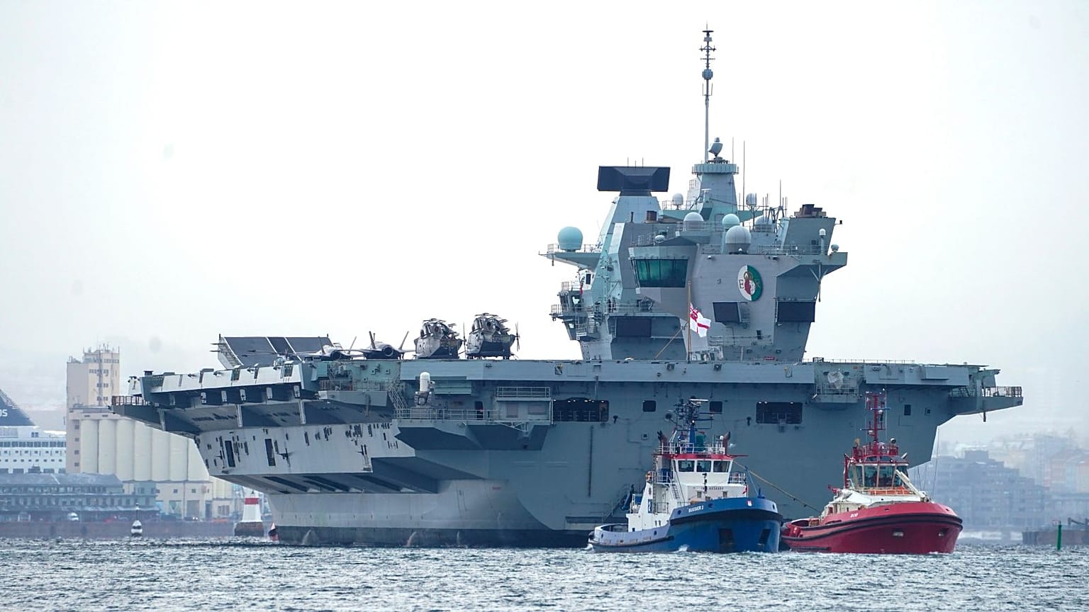 HMS Queen Elizabeth