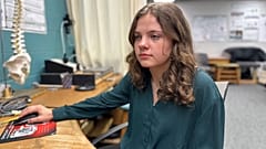 Архив: студентка Мичиганского госуниверситета, специализирующаяся на разработке биосистем, участвует в совместном с европейским университетом проекте, ноябрь 2024 г.