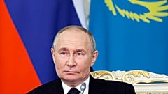 Der russische Präsident Wladimir Putin äußert sich in Kasachstan zu den neuen Oreschnik-Raketen
