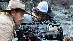 Viggo Mortensen a "The Dead Don't Hurt" forgatása alatt