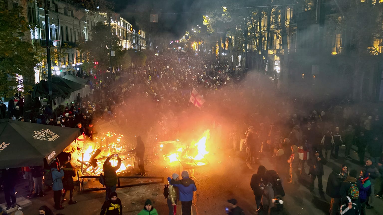 مظاهرات وغضب في جورجيا بعد تعليق انصمامها الى الاتحاد الأوروبي 