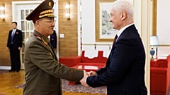 Andrej Belouszov orosz védelmi miniszter Észak-Koreában tárgyal - képünk illusztráció