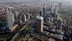 Türkiye'nin önde gelen banka ve şirketlerinin merkezlerinin bulunduğu Levent semtinin genel görünümü, İstanbul, Türkiye, 1 Aralık 2008, Pazartesi. 