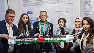 CHP Genel Başkanı Özgür Özel, Dünya Robot Olimpiyatı Uluslararası Finali'nde Filistin standını ziyaret etti, 28 Kasım 2024