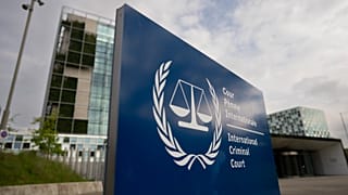 Hollanda'nın Lahey kentindeki Uluslararası Ceza Mahkemesi'nin (UCM) 30 Nisan 2024 tarihli dış görünümü. 