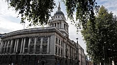 Londra'daki Old Bailey ya da Merkezi Ceza Mahkemesi.