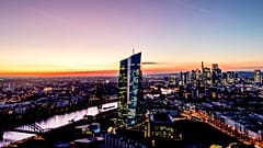 Frankfurt'taki Europen Cemtral Bank'ın bir fotoğrafı