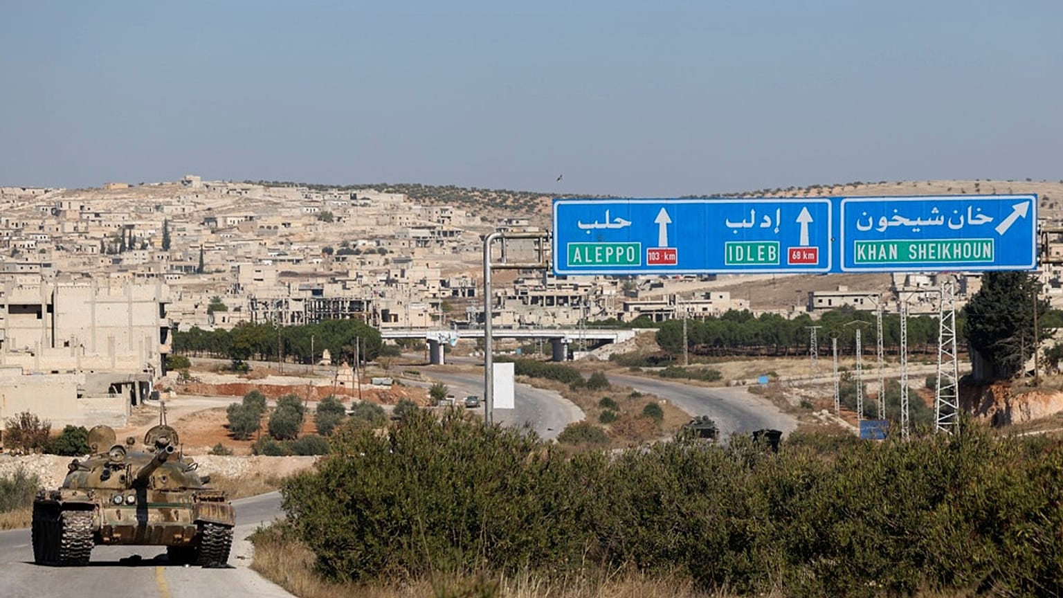 Rebeldes fazem maior ataque na guerra civil na Síria desde 2016 e invadem Aleppo