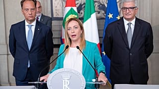 A destra il nuovo ministro agli Affari Europei Tommaso Foti