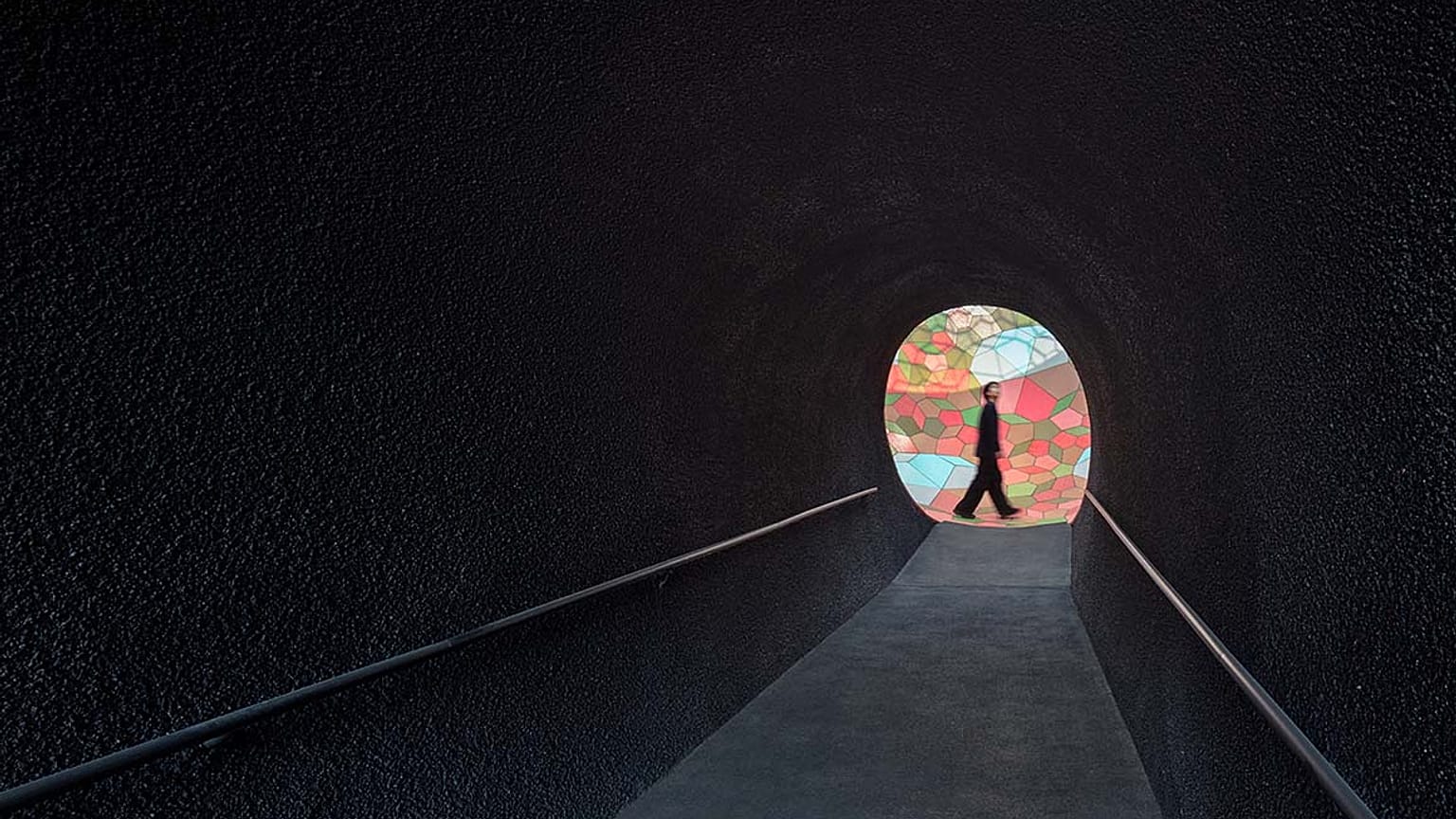 'Breathing Earth Sphere' obra de Olafur Eliasson