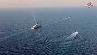 Una fregata della marina russa durante delle esercitazioni nel Mar Mediterraneo, 3 dicembre 2024