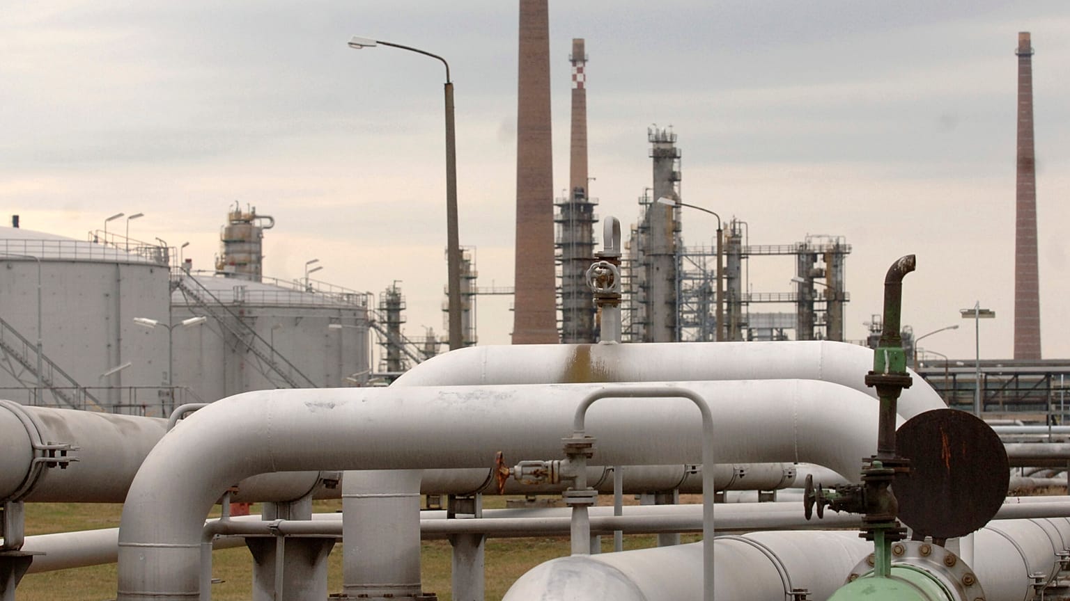 The end of the Druzhba oil pipeline in the east German refinery PCK. 