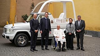 Nuevo Papamóvil eléctrico