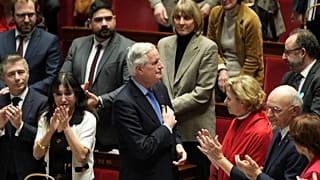 Fransa Başbakanı Michel Barnier, Ulusal Meclis'te, 4 Aralık 2024