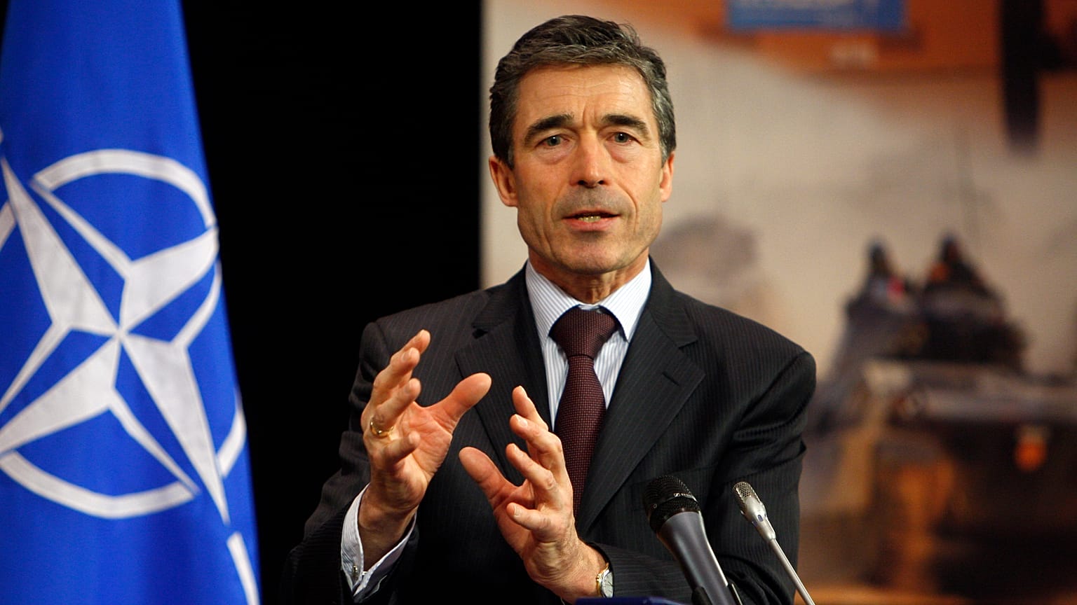 Anders Fogh Rasmussen s'exprime lors d'une conférence de presse au siège de l'OTAN à Bruxelles, le mercredi 3 mars 2010.