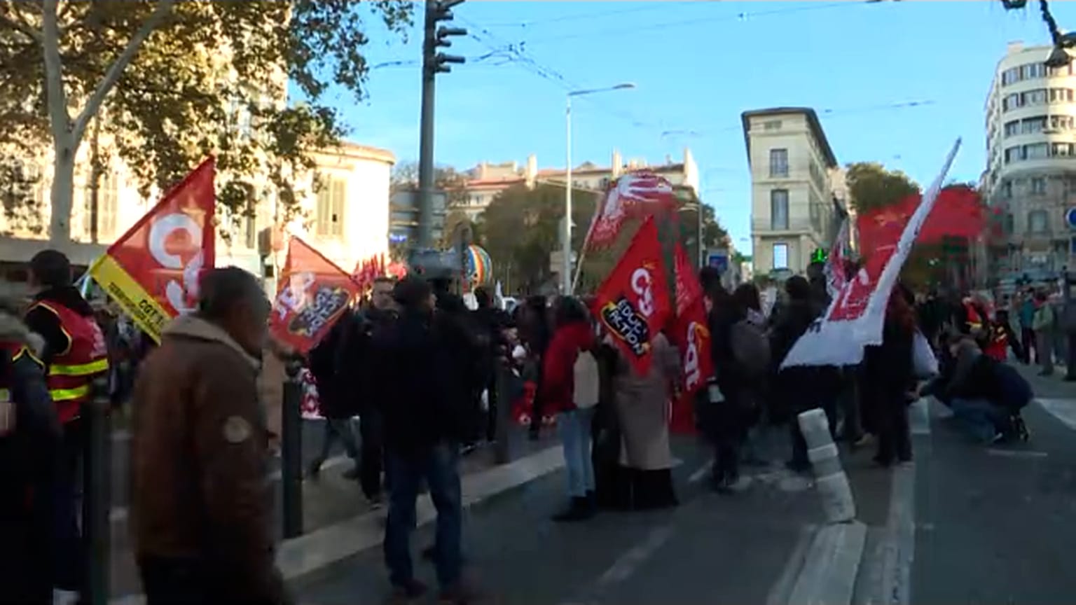Διαδήλωση συνδικάτων κατά προϋπολογισμού λιτότητας