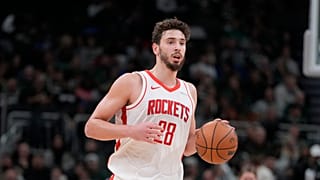Alperen Şengün NBA'de Houston Rockets forması giyiyor