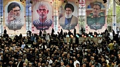 مراسم عزاداری برای عباس نیلفروشان در ایران