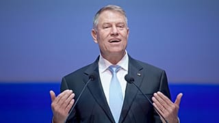 ARCHIVO El presidente rumano Klaus Iohannis habla en el Congreso del PPE en Bucarest, 7 de marzo de 2024