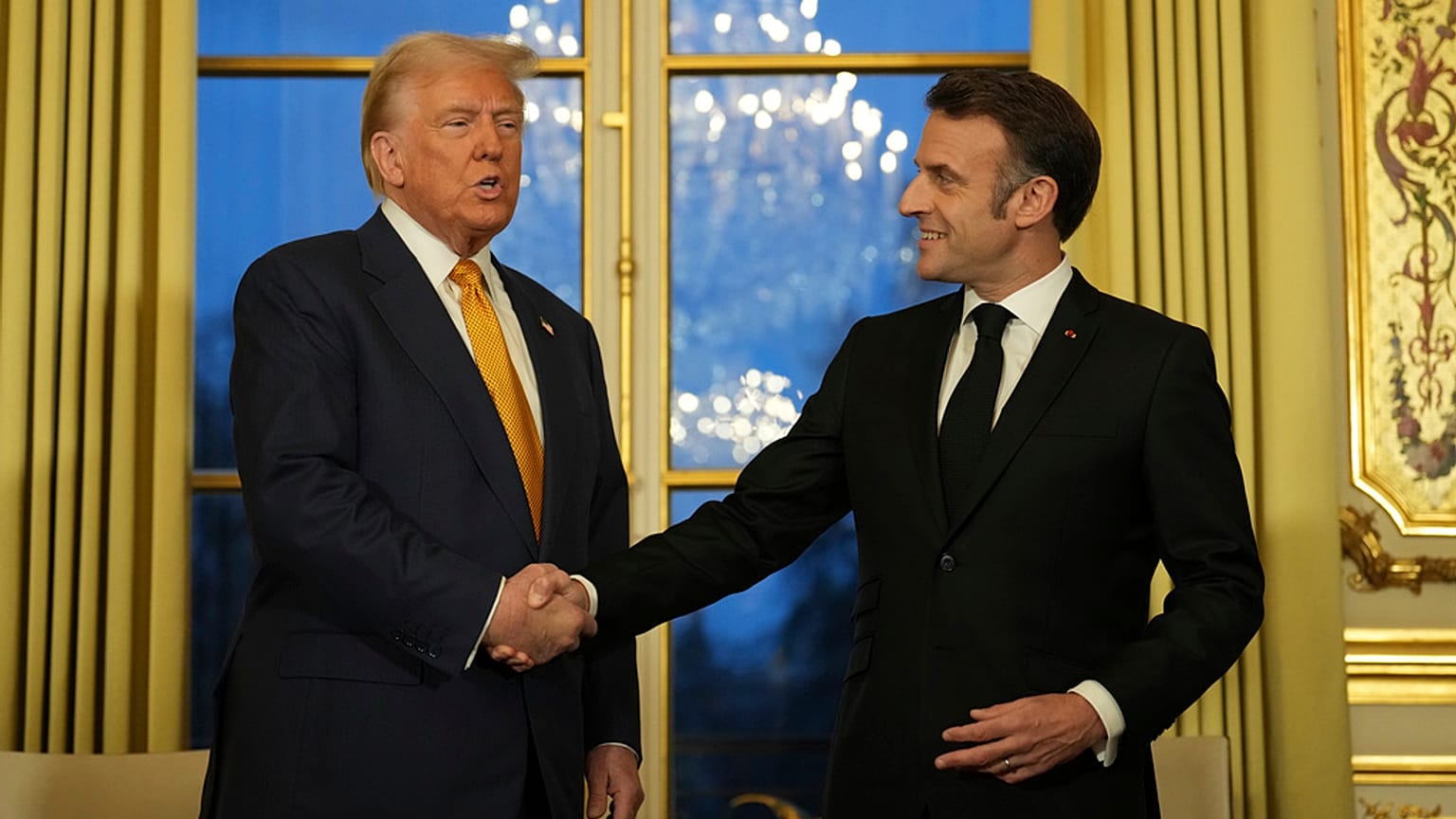 Trump y Macron en el Palacio Elíseo, el sábado 7 de diciembre