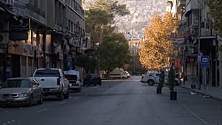 المعارضة تفرض حظر التجول على دمشق