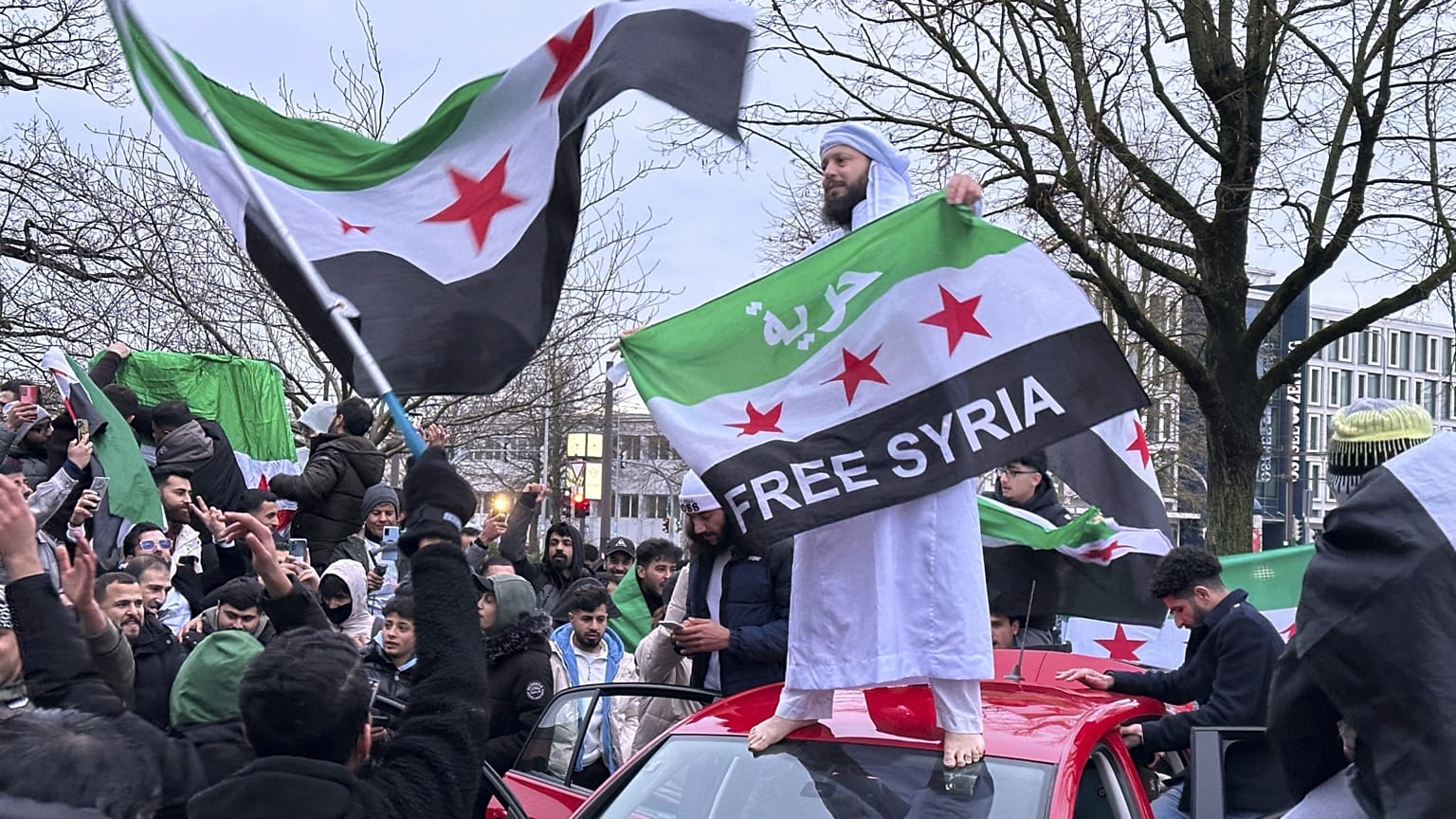 Protestas en Europa tras la caída de Al Assad. 