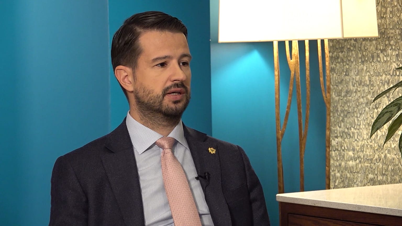 Presidente montenegrino Jakov Milatović defende adesão da Ucrânia à NATO
