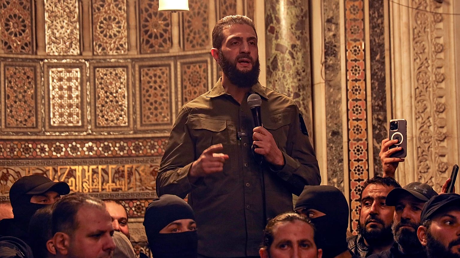 Abou Mohammed al-Joulani dirige actuellement le HTC en Syrie.