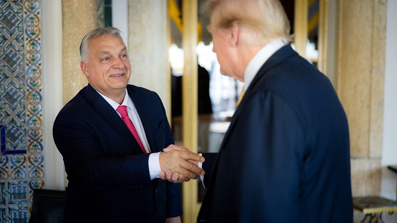 Donald Trump Mar-a-Lago-ban fogadta Orbán Viktort december 9-én 