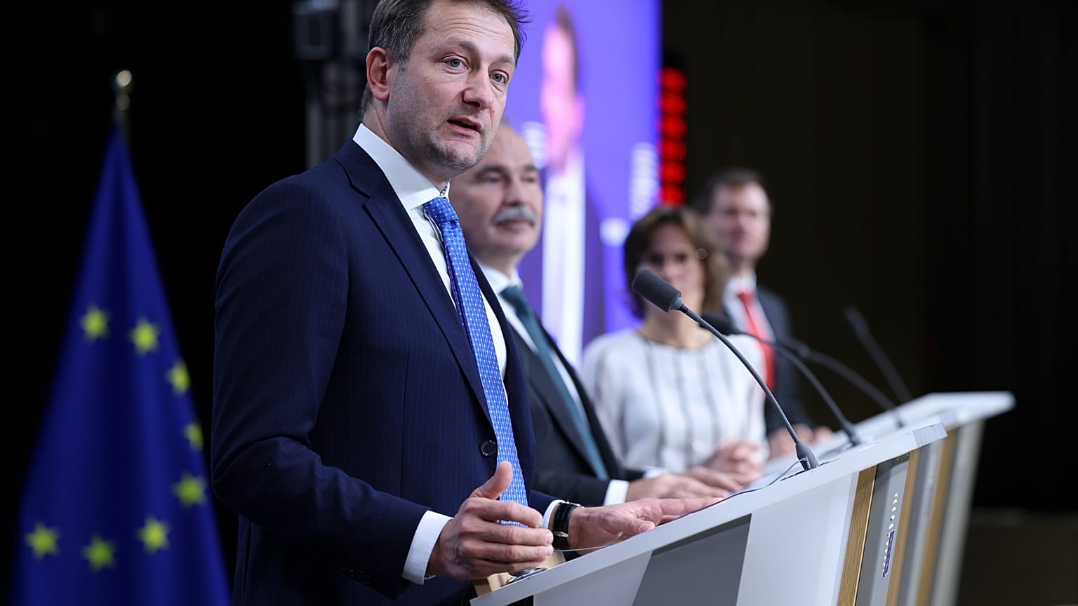 AB'nin yeni tarım şefi Christophe Hansen tarım bakanlarına "Bazıları bir devrim bekliyor ama biz OTP'nin evrimini savunuyoruz" dedi.
