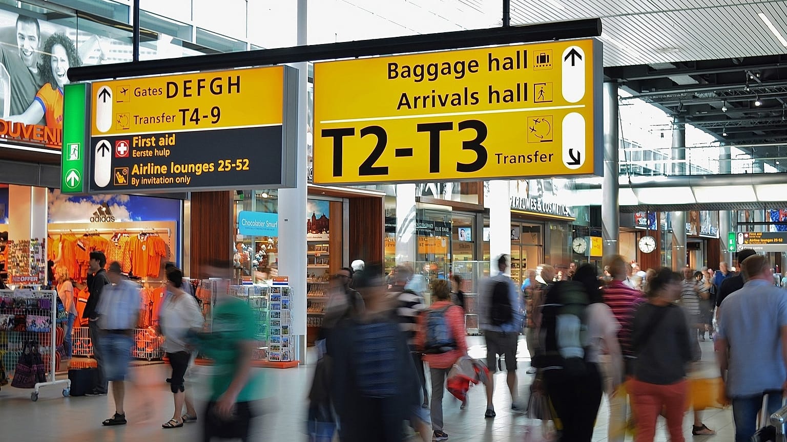Os aeroportos da UE terão seis meses para implantar a Estratégia Europeia de Emprego