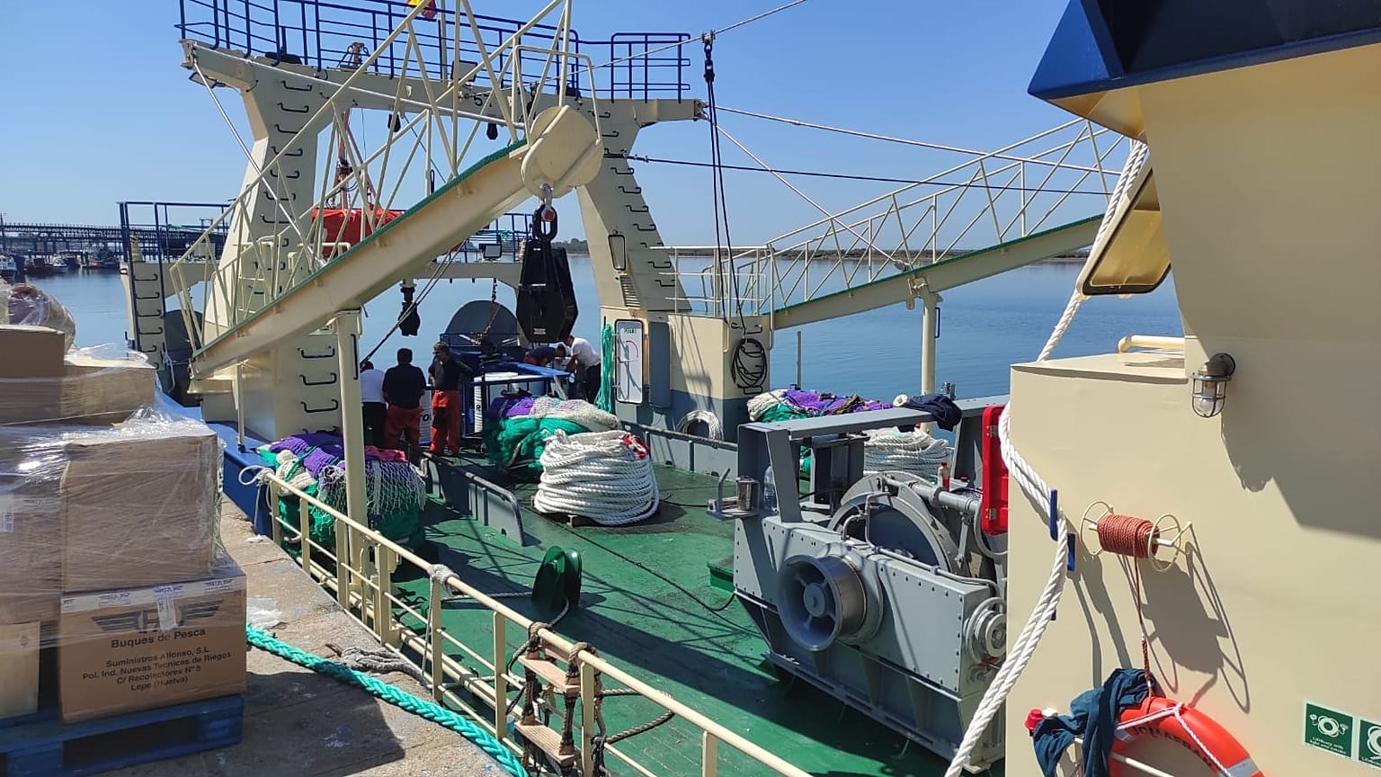 Imagen de archivo de un barco de pesca.