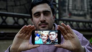 انس مودمانی، پناهنده سوری