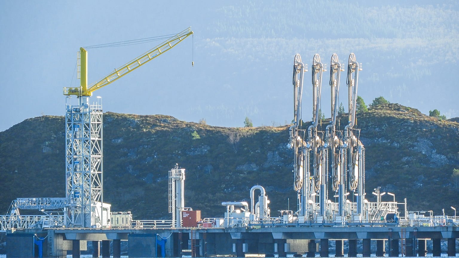 Vista de la planta terrestre de Ormen Lange en Aukra, Noruega. La planta de gas recibe y procesa gas del campo de Ormen Lange y del gasoducto Polarled del mar de Noruega
